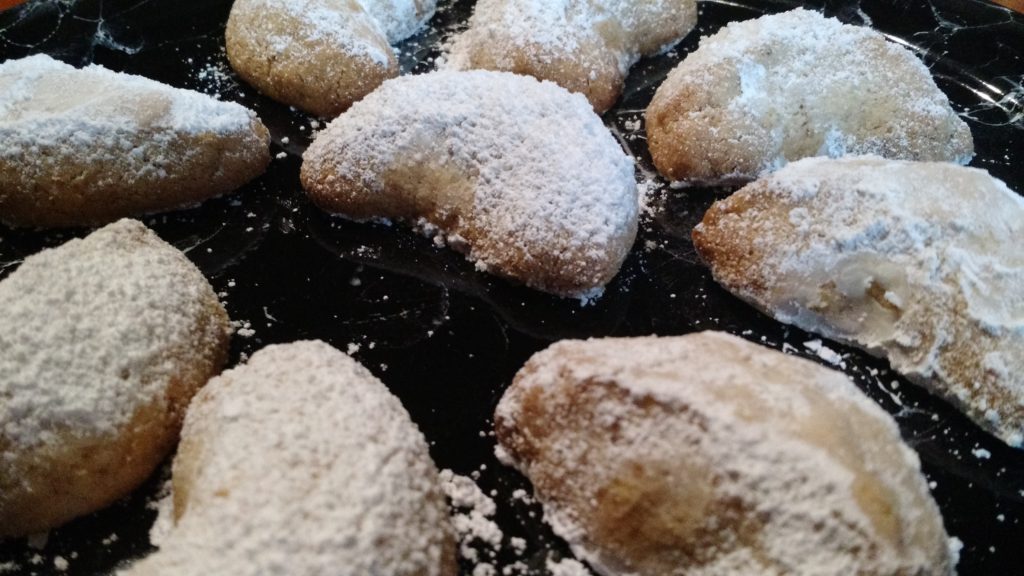 Kiffling (Wedding Cookies) - Boys of Cooking